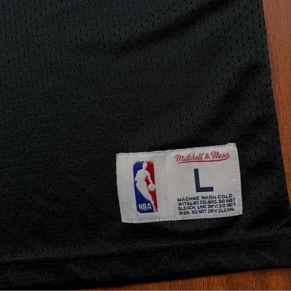 Mitchell & Ness Basketball Jersey Mens Size L NBA Chicago Bulls Mesh Black - Picture 5 of 7